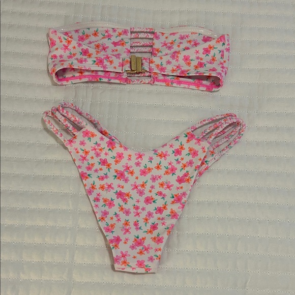 KuLani Kinis Floral Bikini - Picture 2 of 4